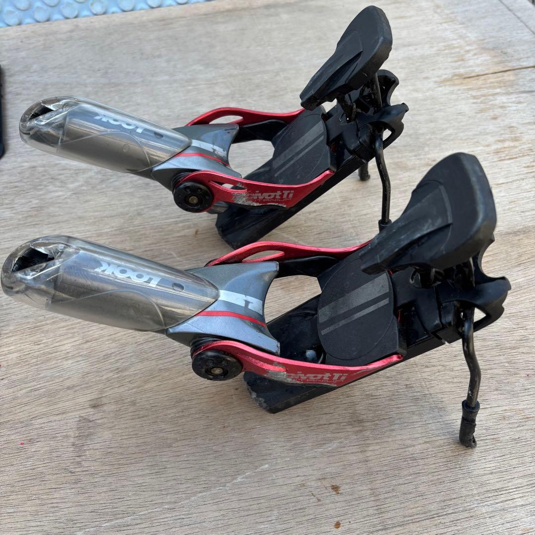 LOOK スキー用ビンディング　Pivot 12 TITANIUM