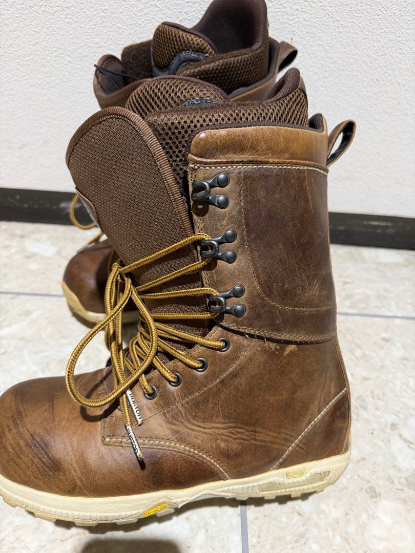 Burton スノーボードブーツ　レッドウィング　 アイオンレザー