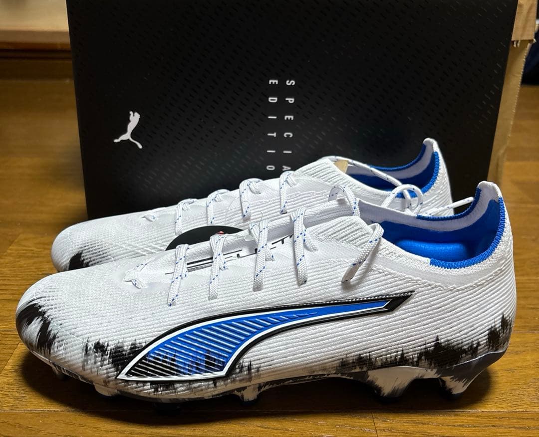 新品未使用品　PUMA ULTRA 6 アルティメット　HG/AG 26.5