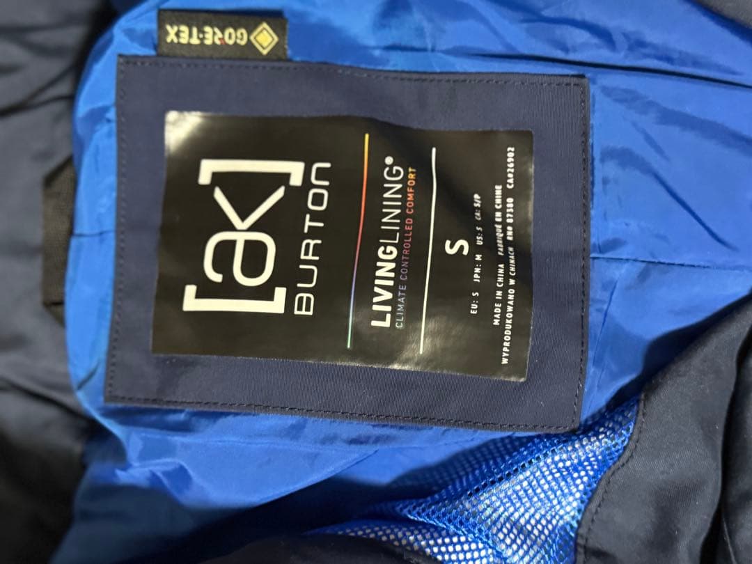 Burton ak スノボウェア　上下セット
