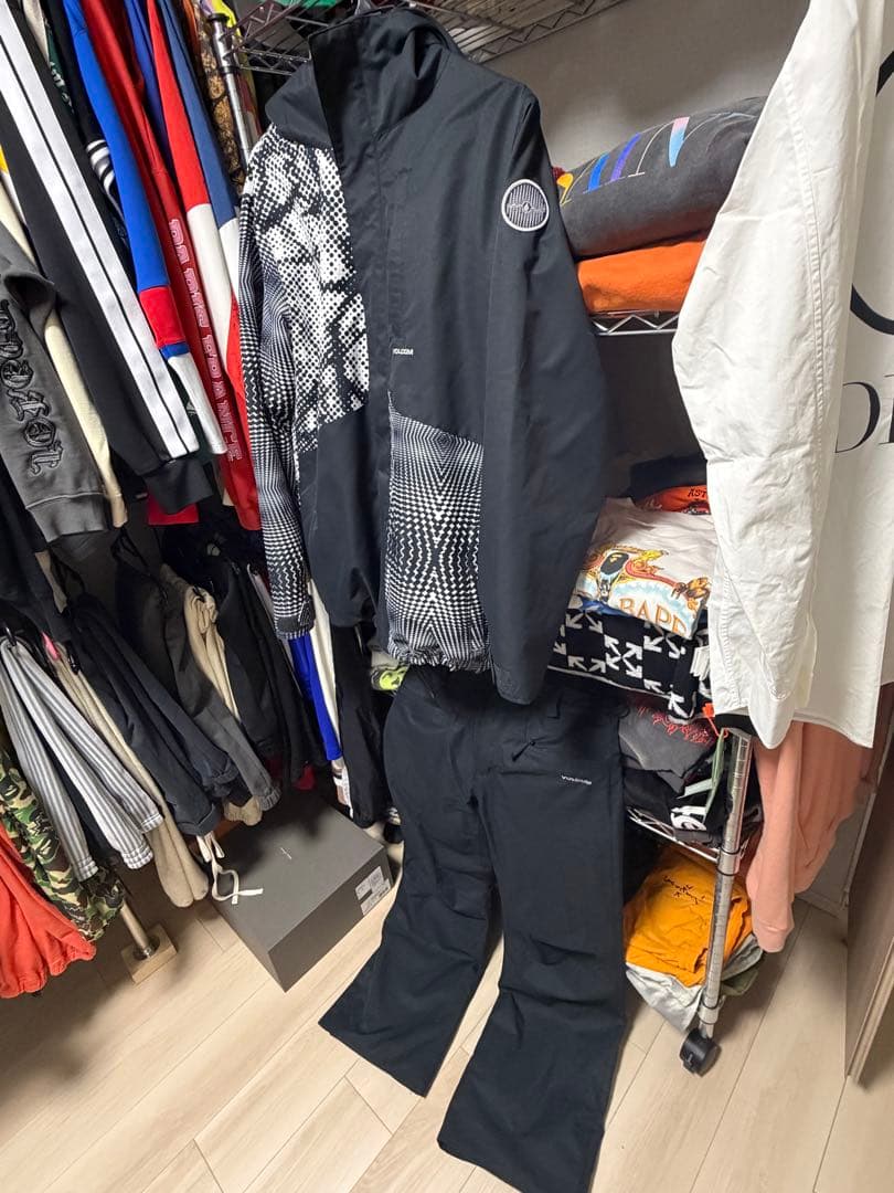 VOLCOM スノーボードウェア セットアップ