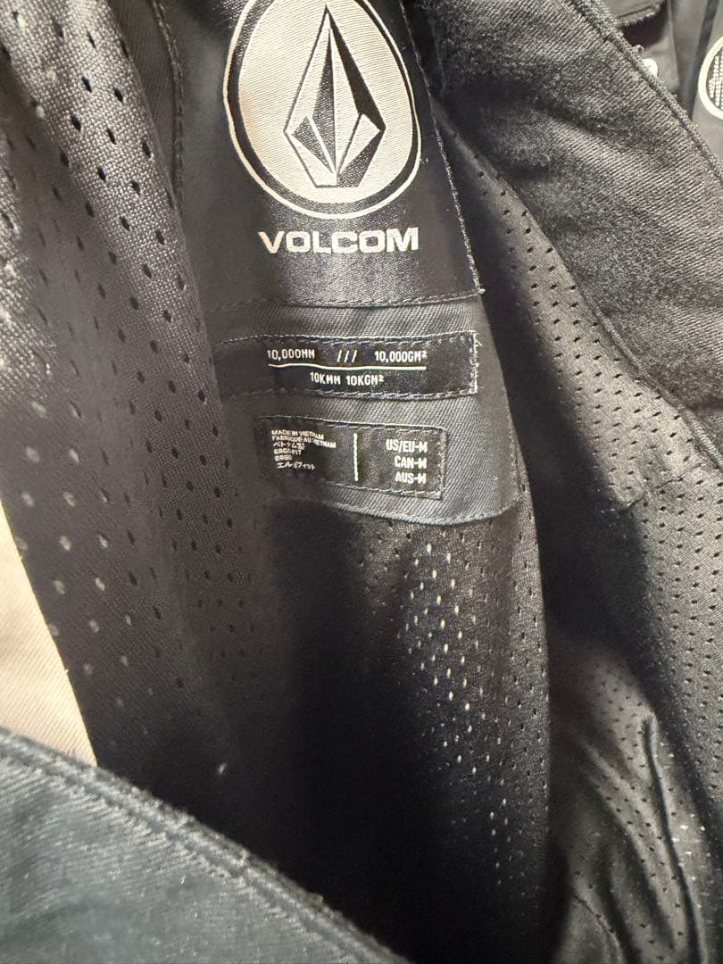 VOLCOM スノーボードウェア セットアップ