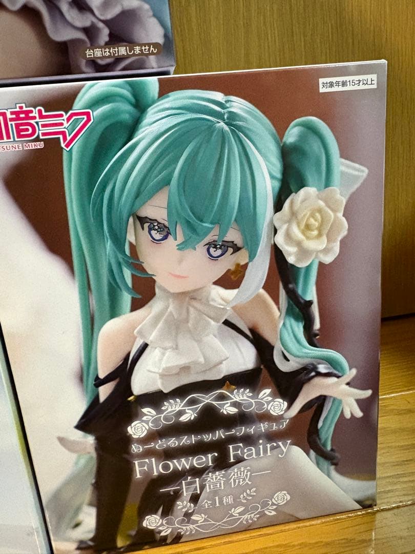 初音ミク ぬーどるストッパーフィギュア 雪ミク 白薔薇　ヴィンテージドール