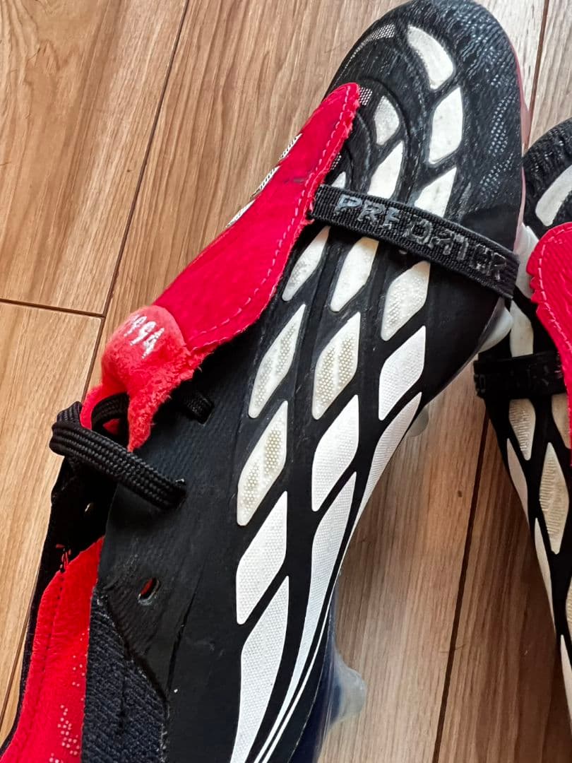 adidas PredatorスパイクエリートAG/HG