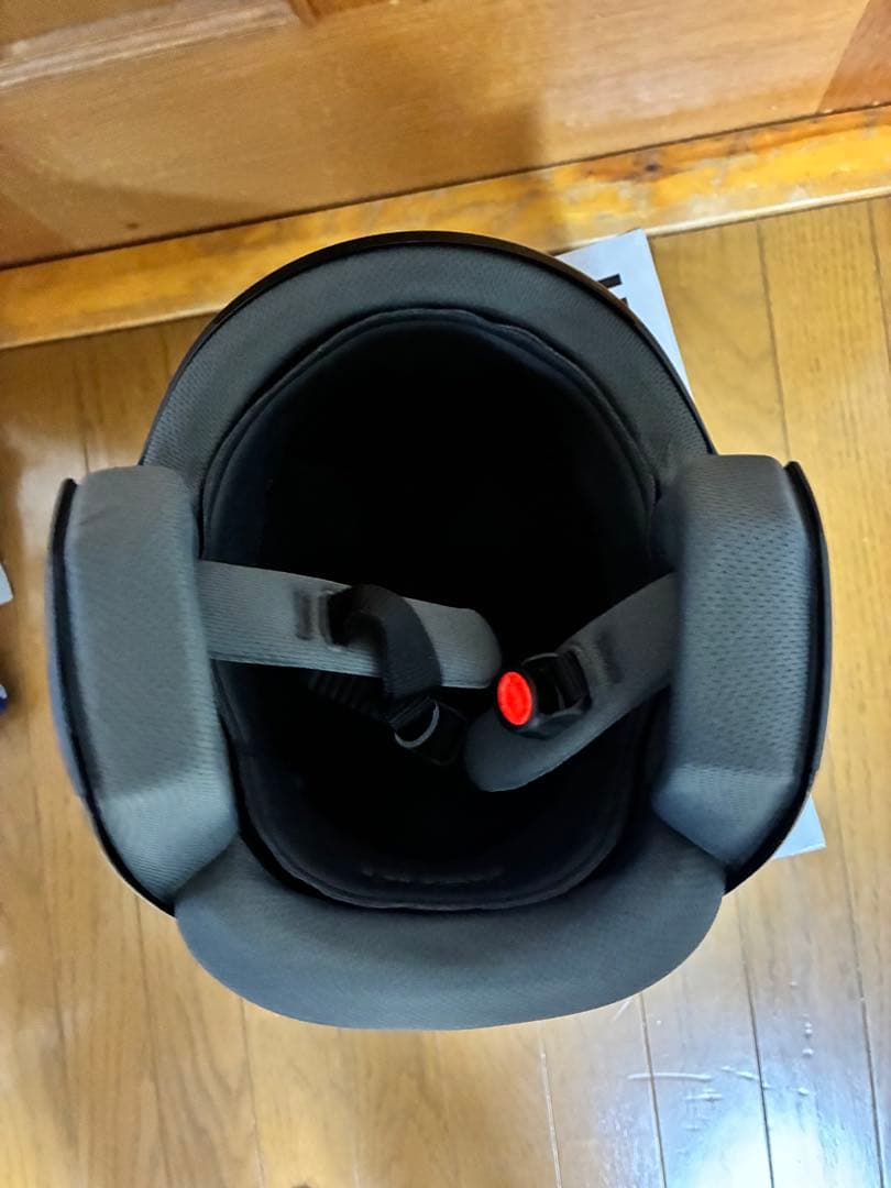 UVEX invictus MIPS / ウベックス インビクタス黒
