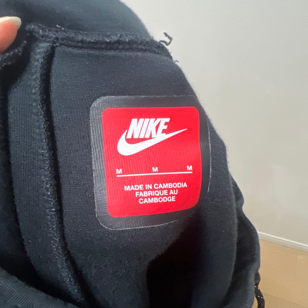 NIKEテック　緑　レア