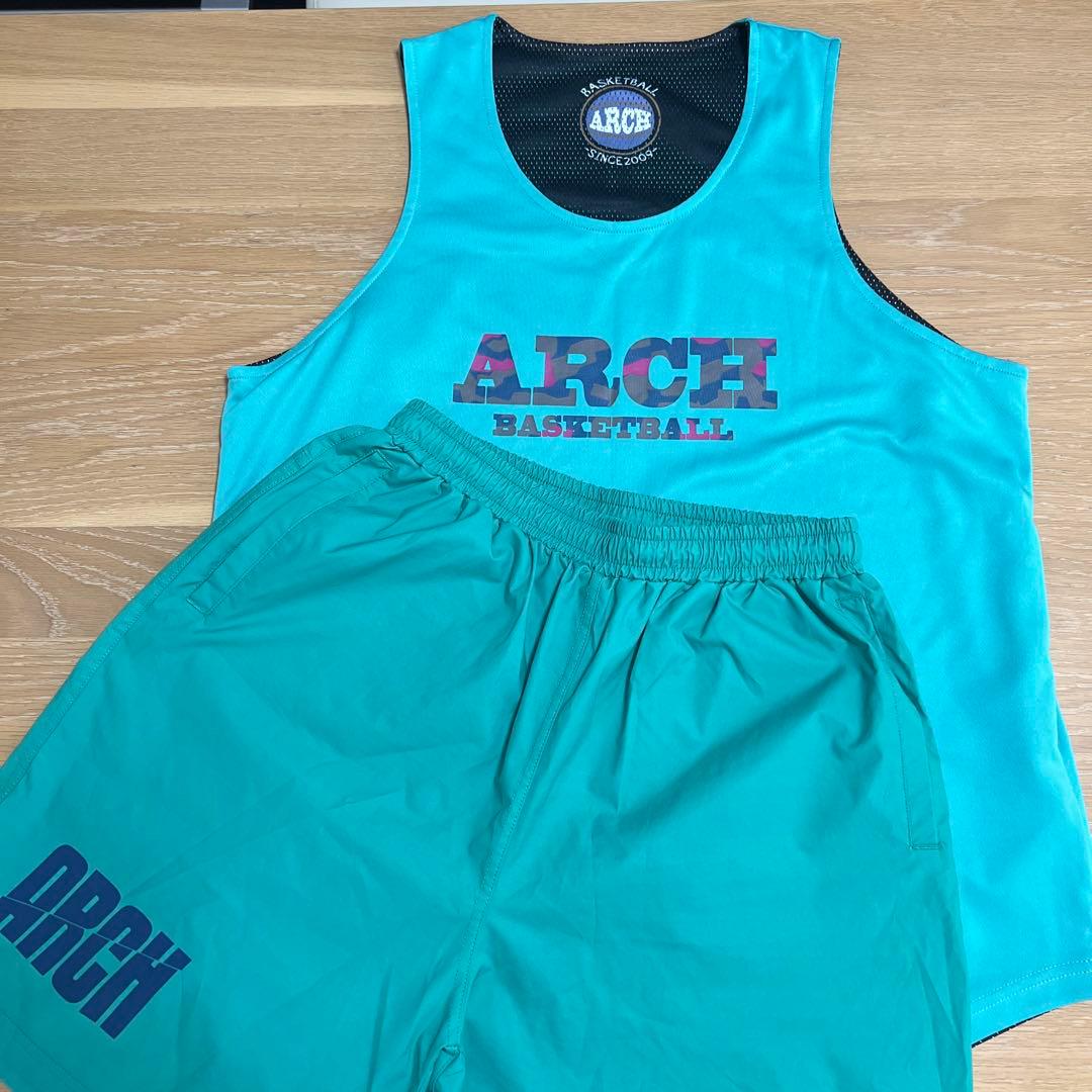 Arch アーチ タンクトップ・バスパンのセット