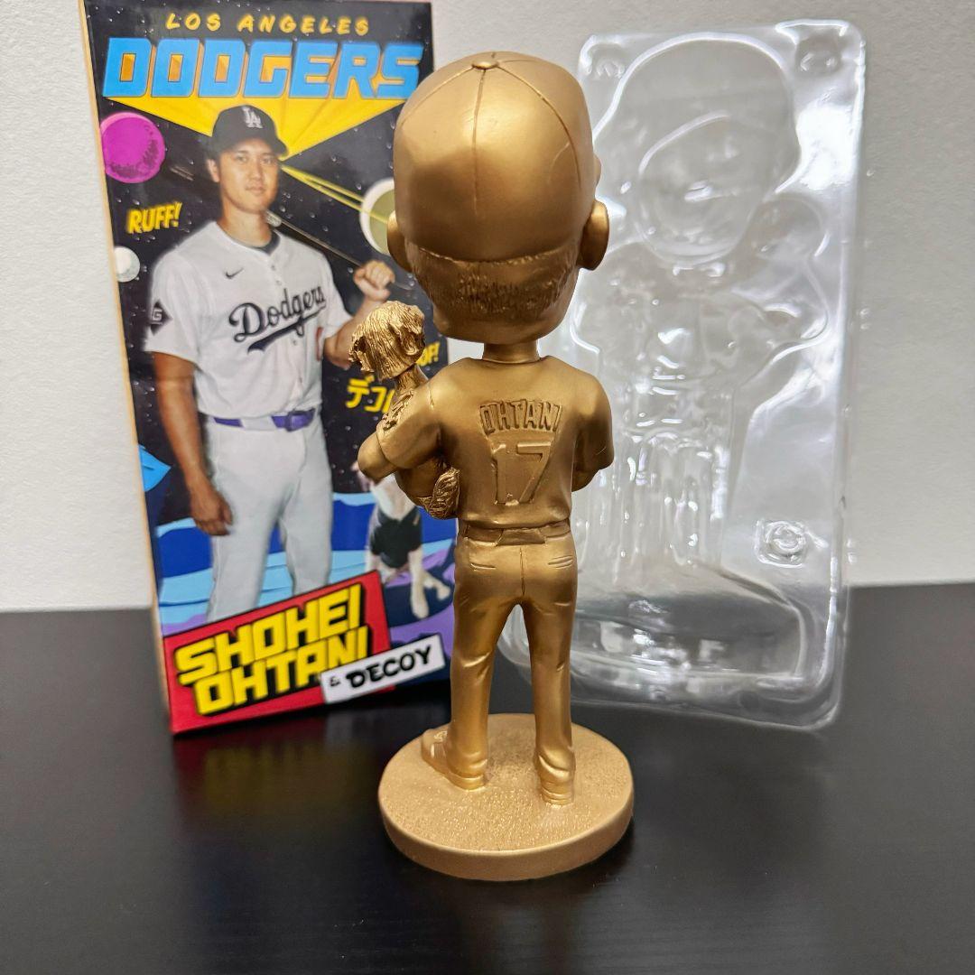 金色 大谷翔平&デコピン 球場限定ゴールド ボブルヘッ
