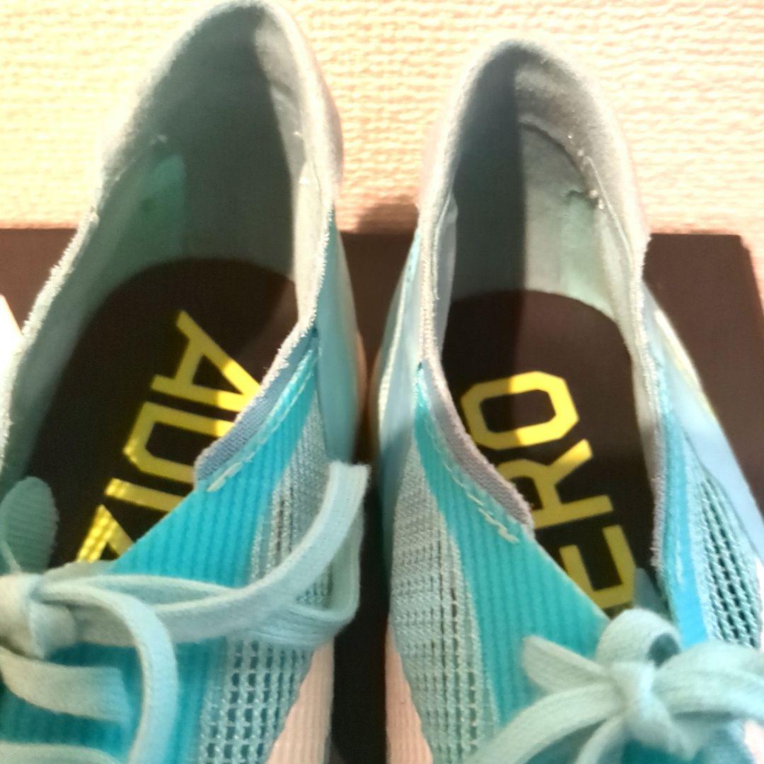 アディゼロアバンチ27.5
