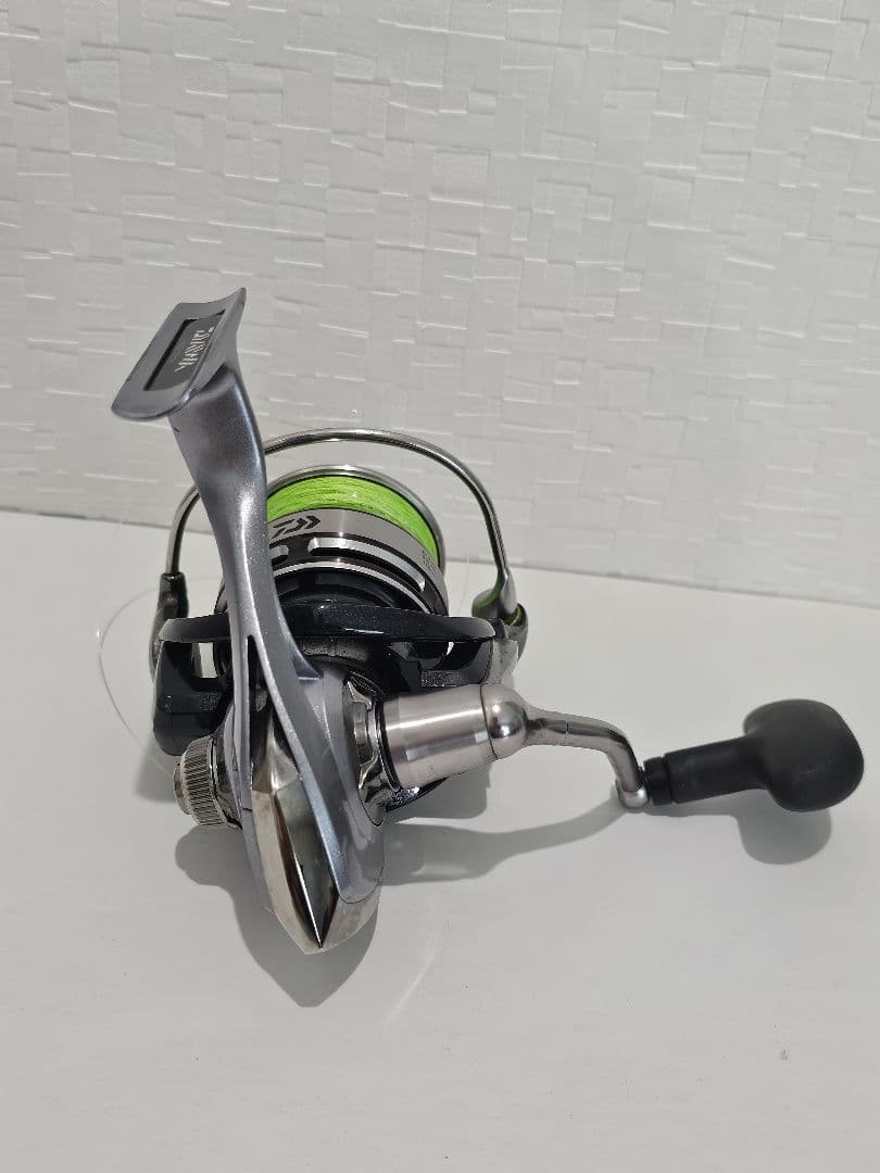 【DAIWA】カルディア3012H スピニングリール　中古品