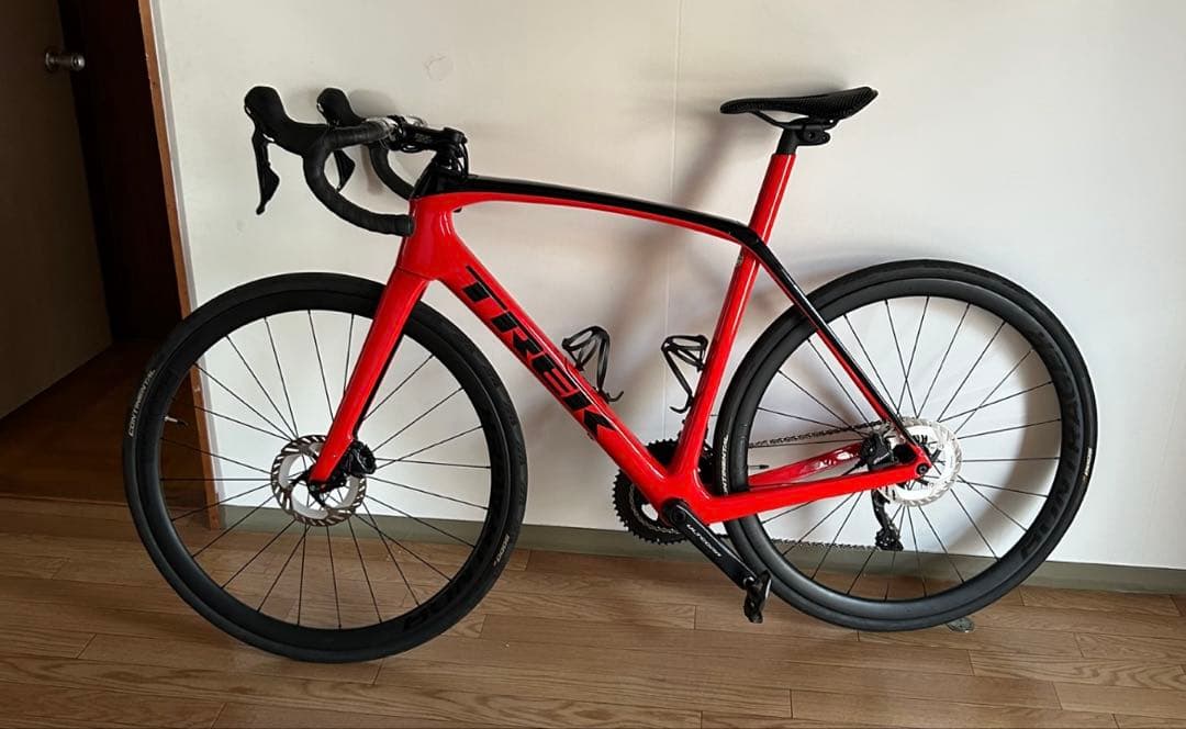 TREK Domane SL6 (引き取り限定)