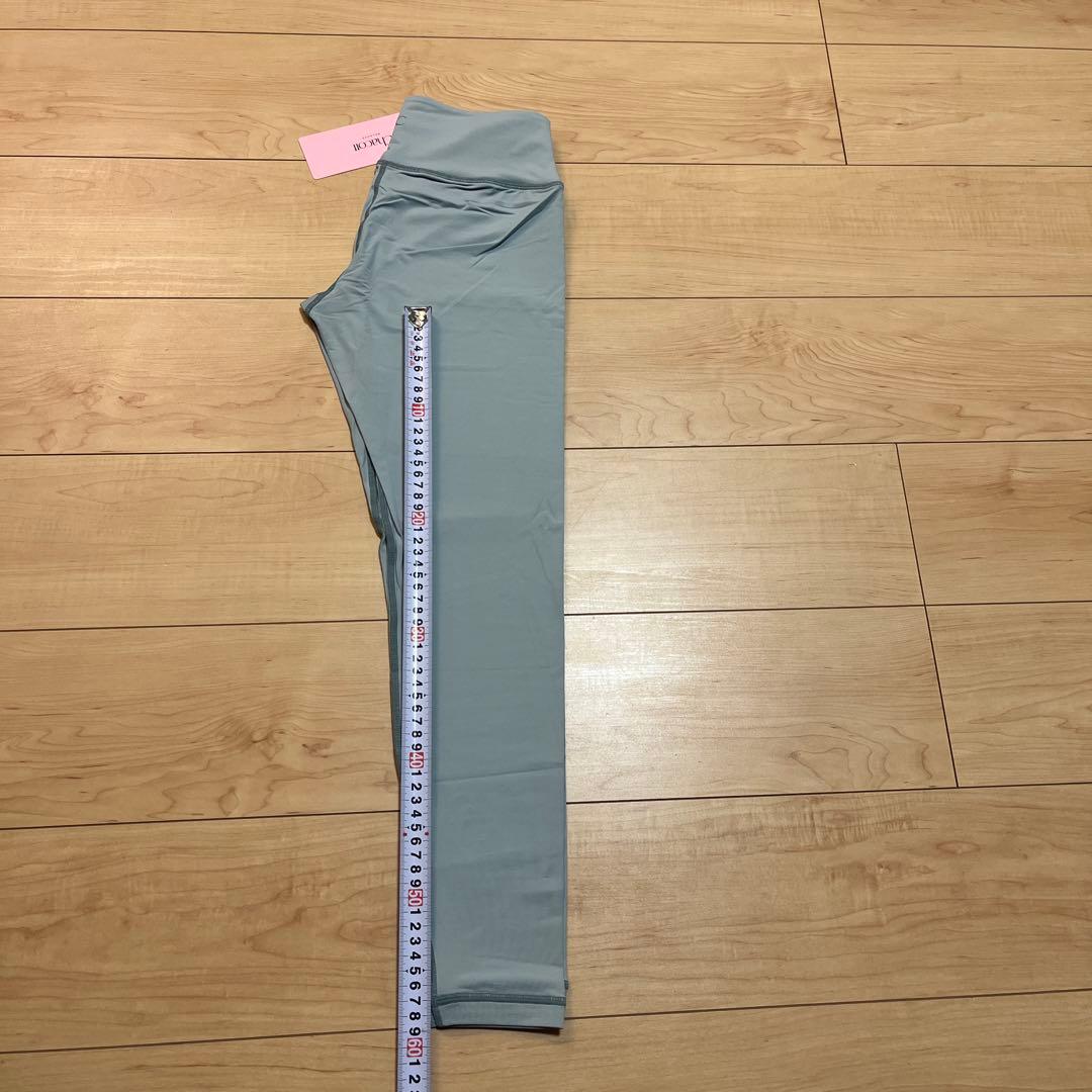 新品Chacott スキンレギンス　ヨガレギンス サイズM¥11000