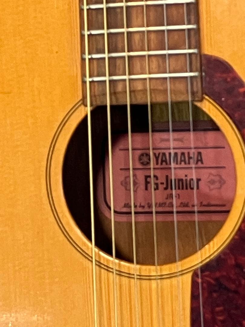 YAMAHAミニサイズ・フォークギター！ソフトケース付きます。