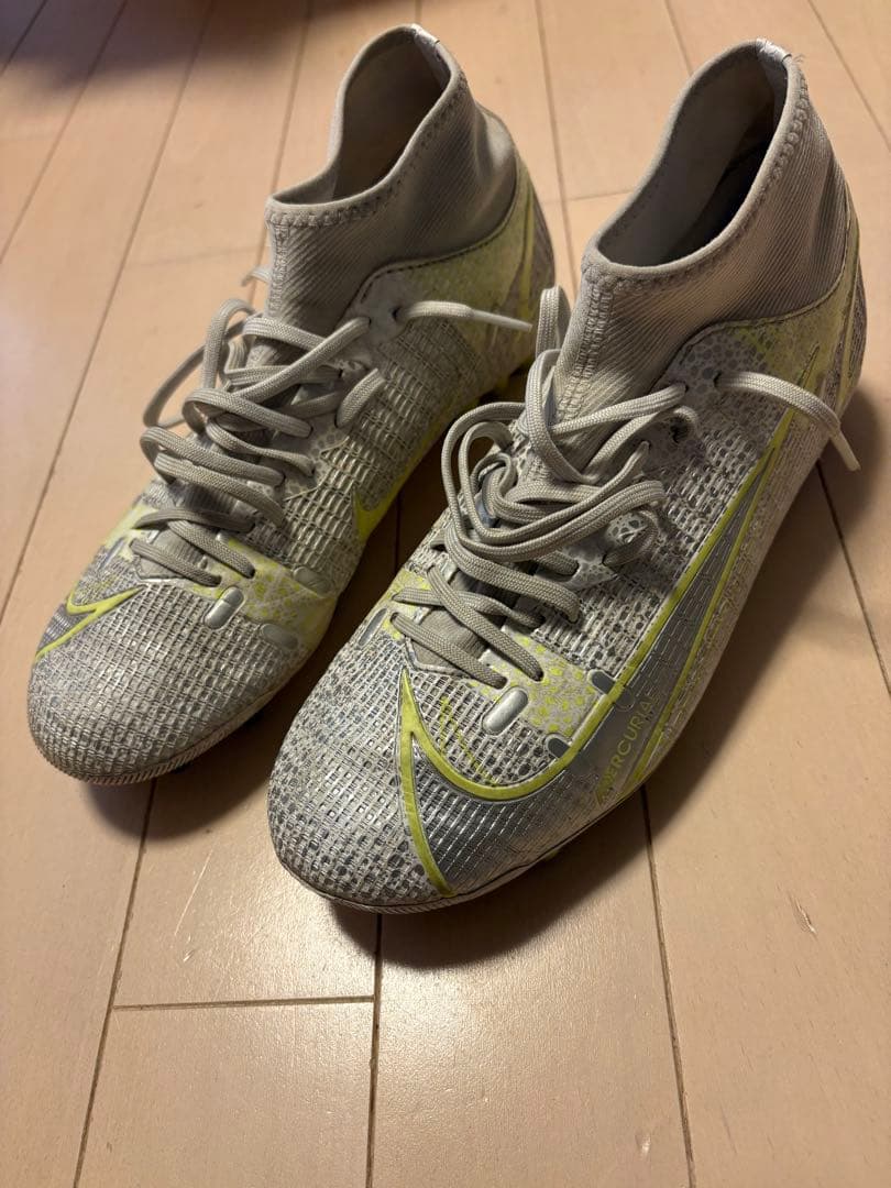 Nike マーキュリアル ハイカット