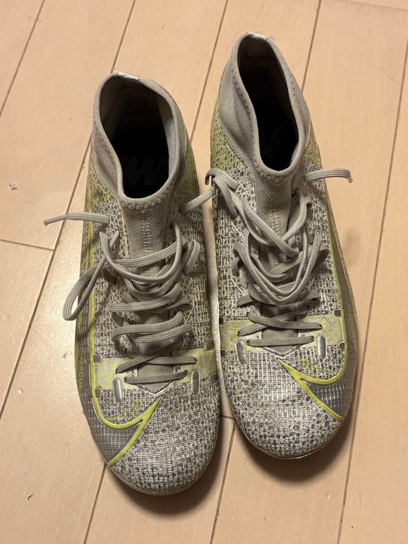 Nike マーキュリアル ハイカット