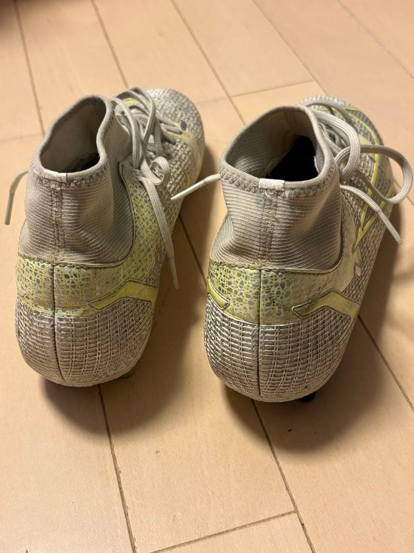 Nike マーキュリアル ハイカット