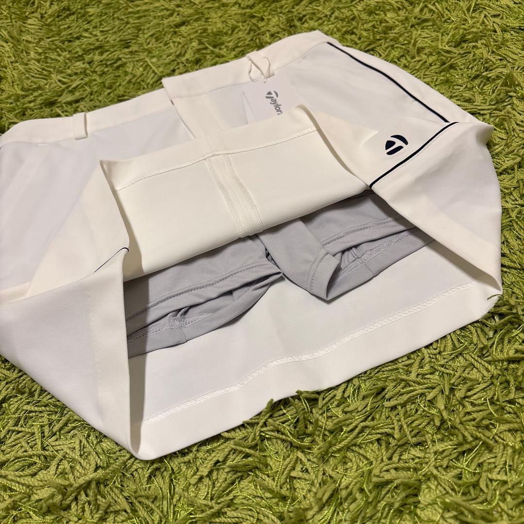 【TaylorMade】透けない✨新品　Lサイズ　インナー付スカート　ホワイト