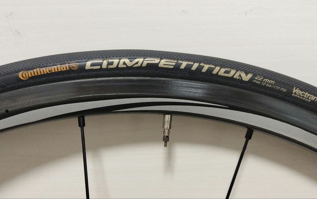 シマノDURA-ACE C24 軽量カーボンホイール