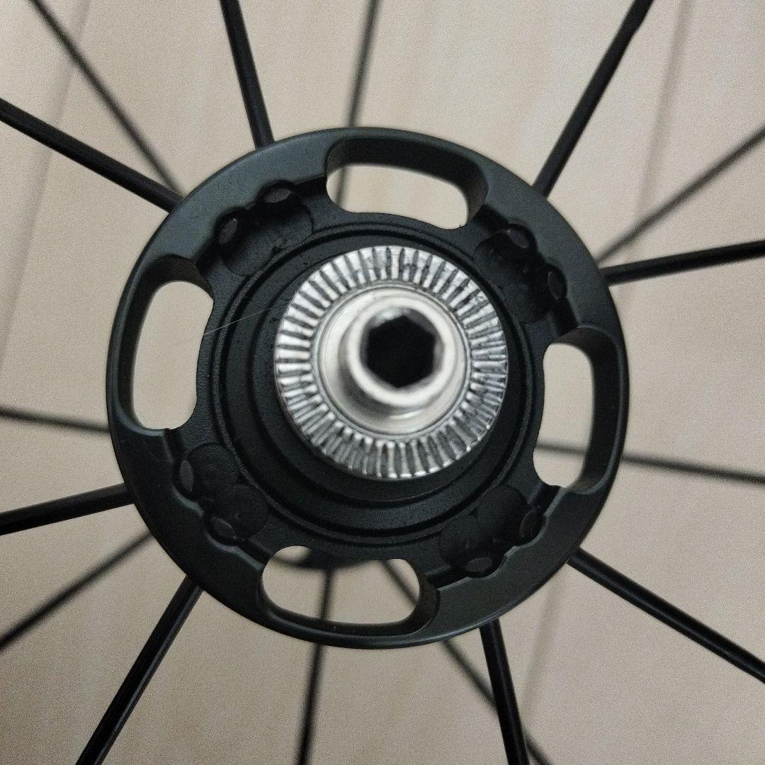 シマノDURA-ACE C24 軽量カーボンホイール