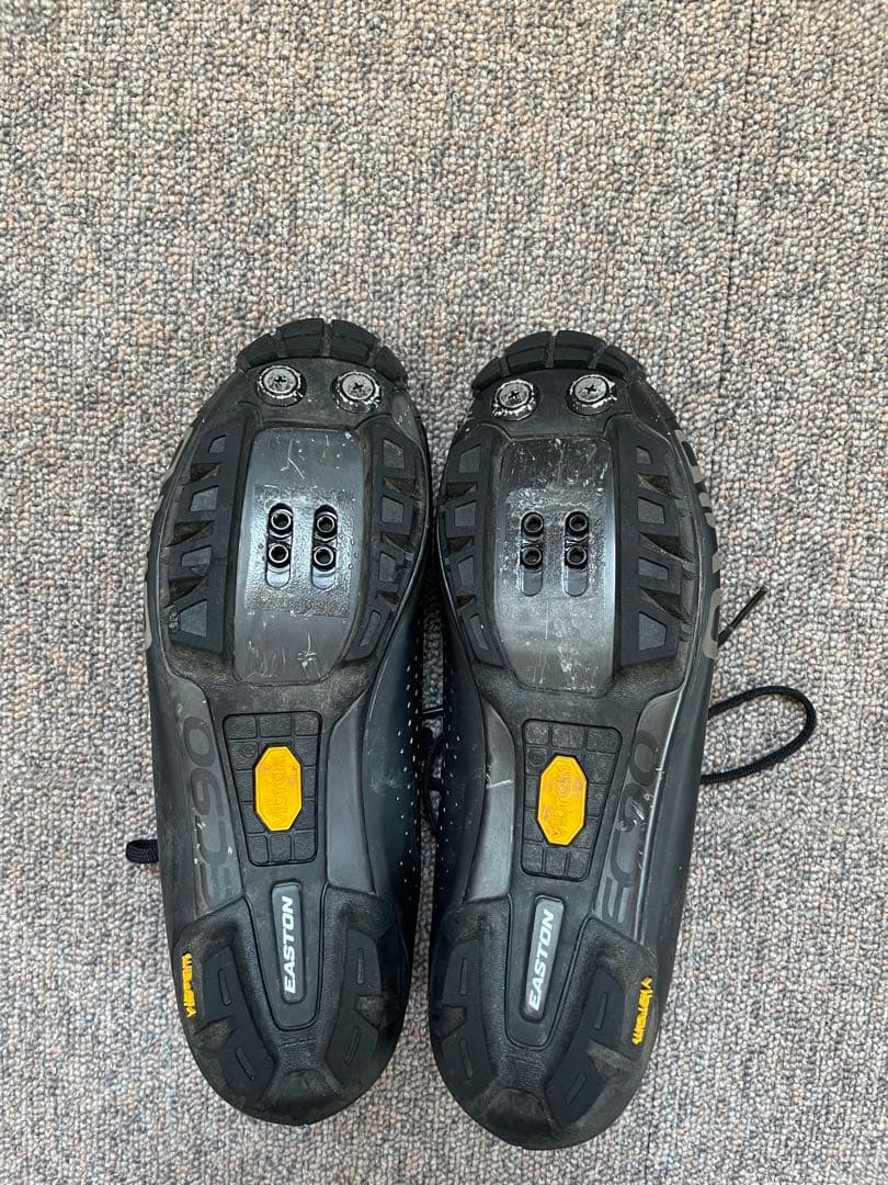 UTTU　Giro empire SV 90ブラック シューズ