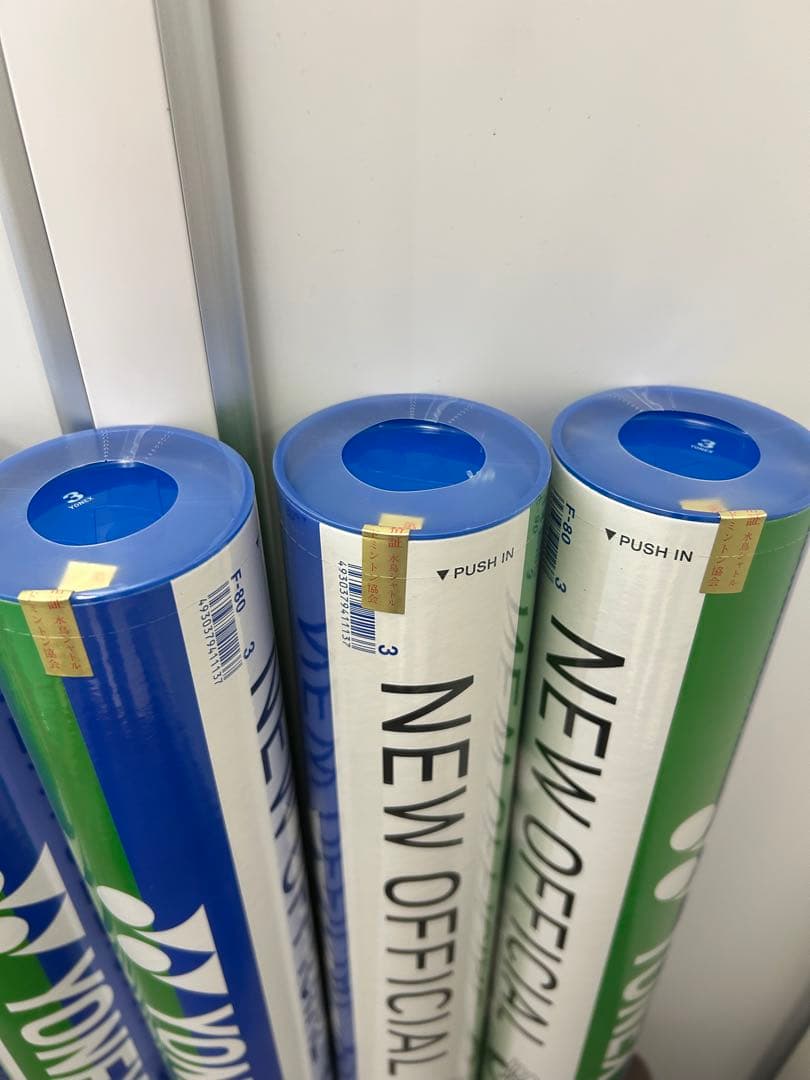 YONEX NEW OFFICIAL バドミントンシャトル 6本セット　未使用品