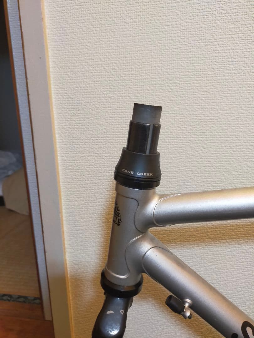 ロードバイク　フレーム