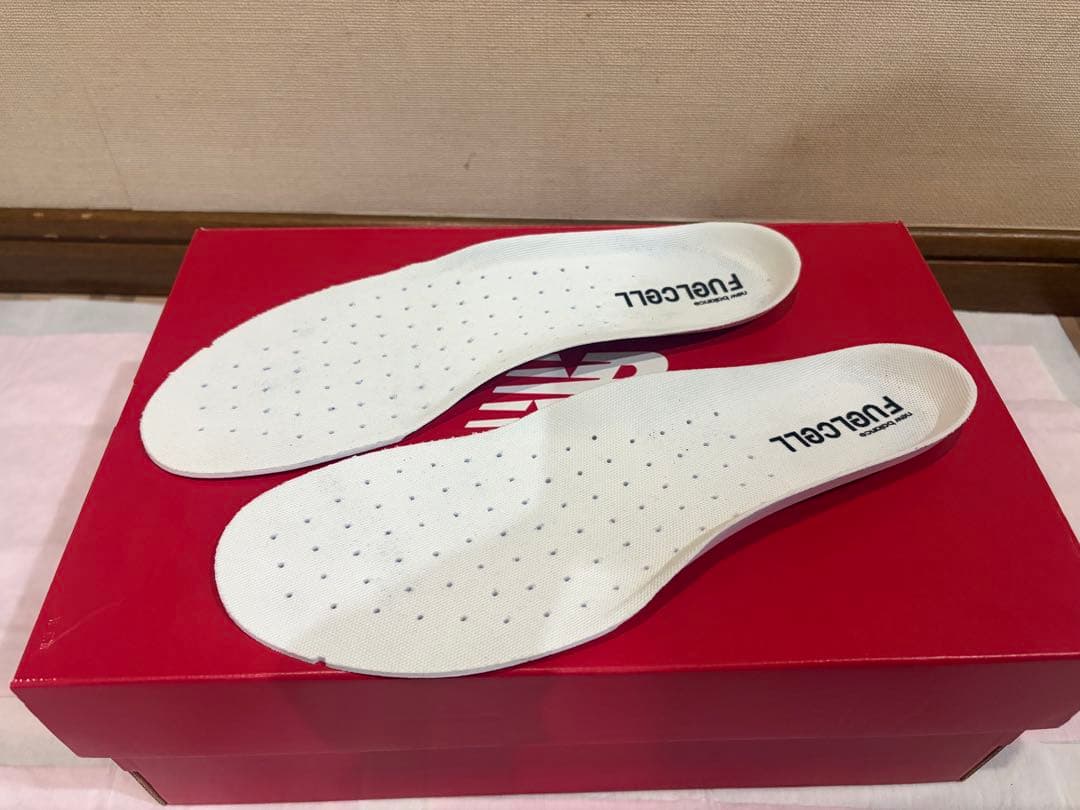 スパイク・シューズ 27.5cm newbalance fuelcell rebel v4