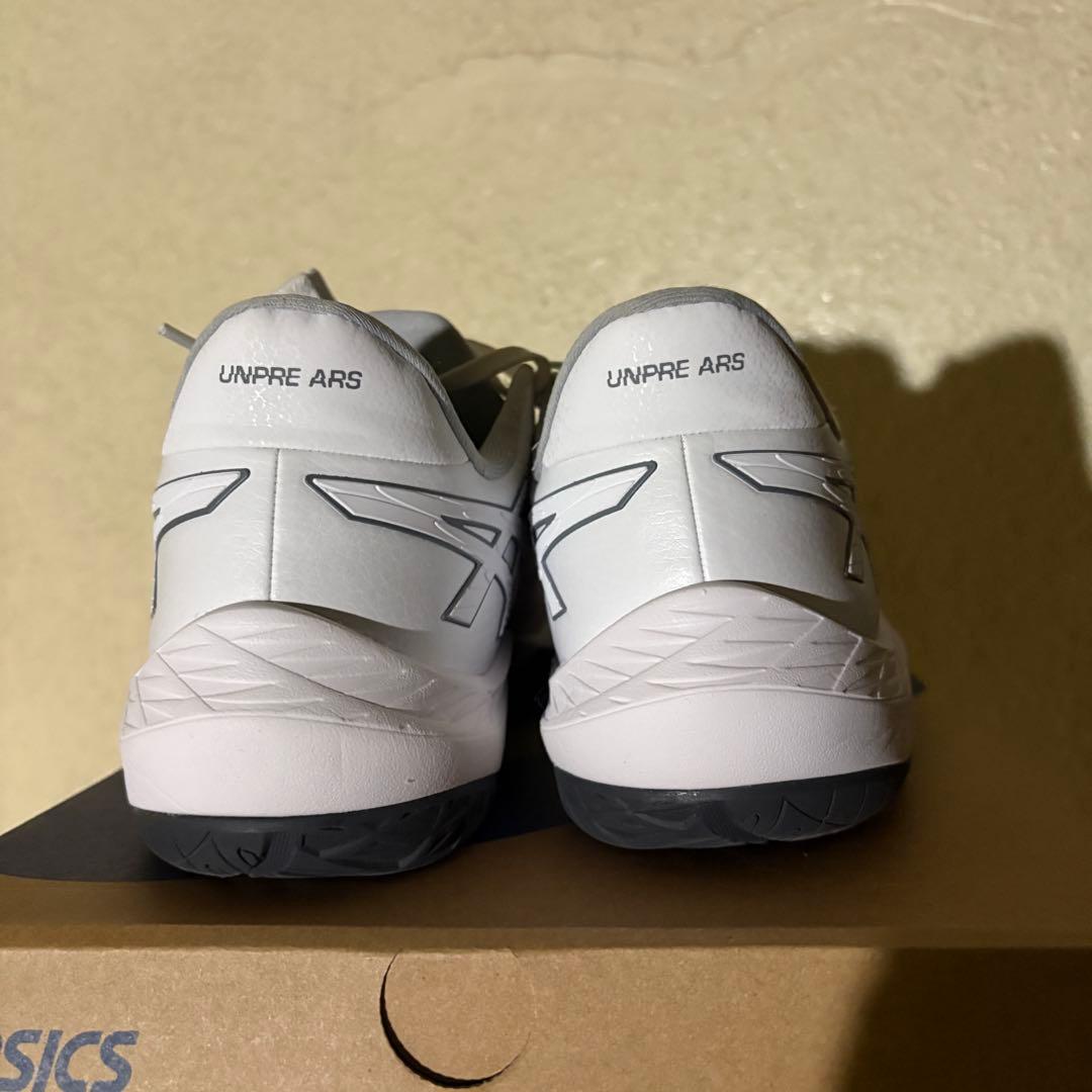値下げ asics UNPRE ARS LOW2 アンプレアルスロー 25.5