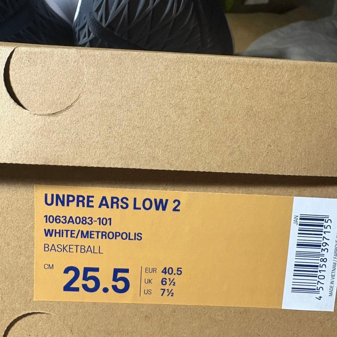 値下げ asics UNPRE ARS LOW2 アンプレアルスロー 25.5