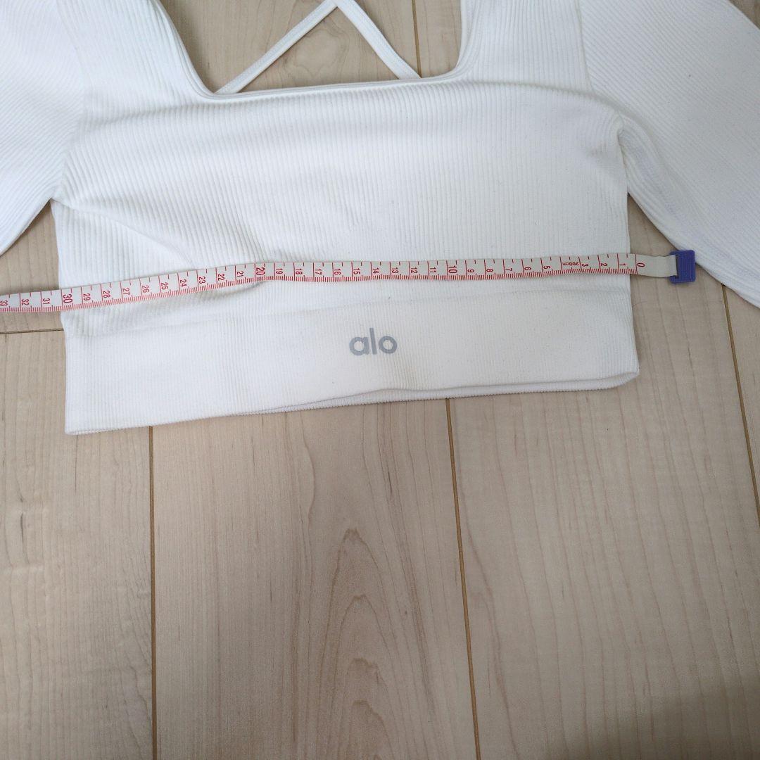 alo ヨガウェア ホワイト クロスストラップ