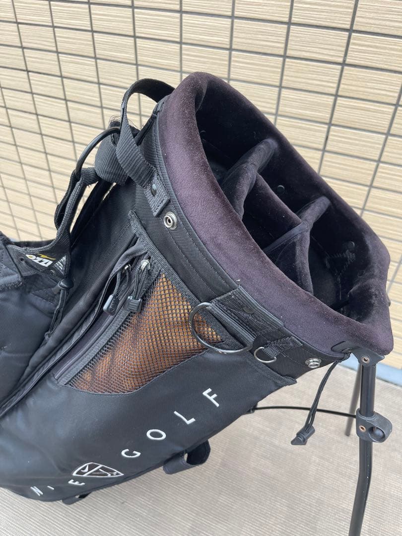 NIKE GOLF スタンド付軽量キャディバッグ