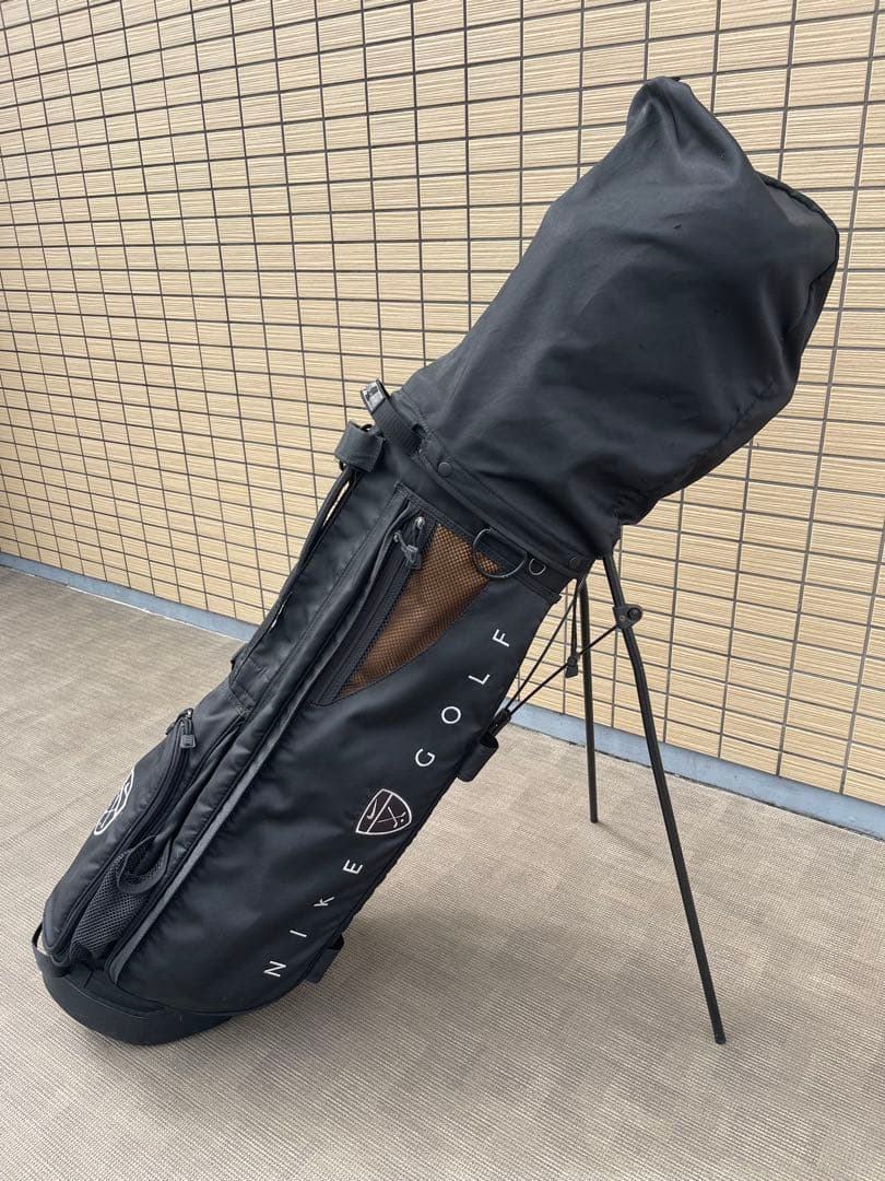 NIKE GOLF スタンド付軽量キャディバッグ