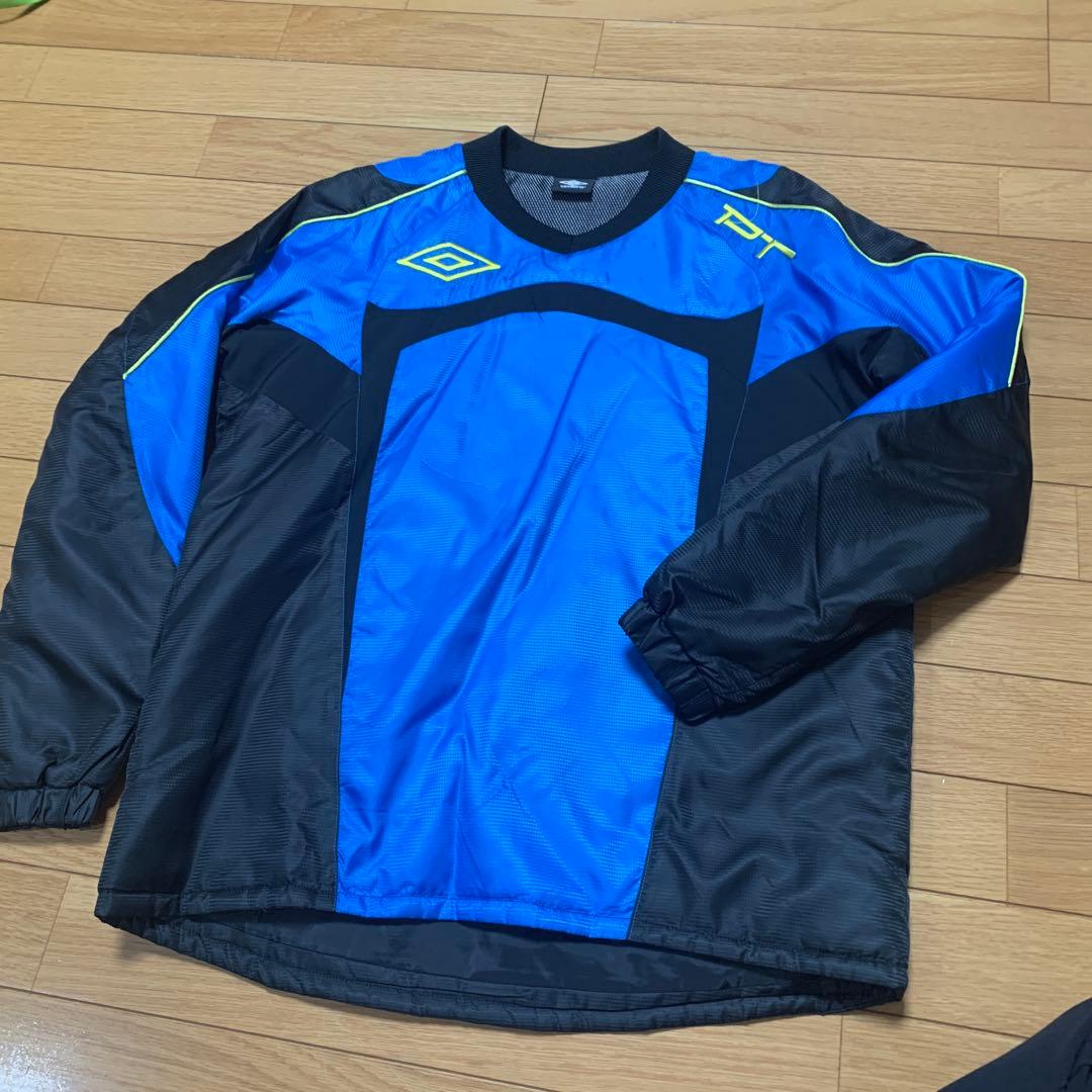 【美品】アンブロ　中綿ウォーマー上下セット