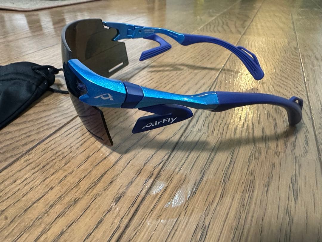 AirFly スポーツサングラスケース付き横浜ベイスターズ 度会隆輝プロデュース
