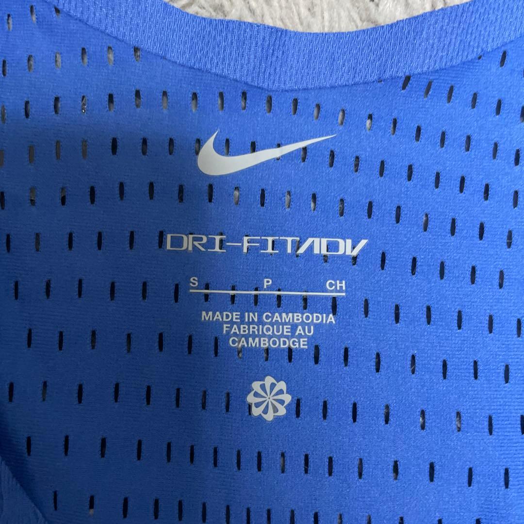 NIKEエアロスイフト シングレット Ｓ 青