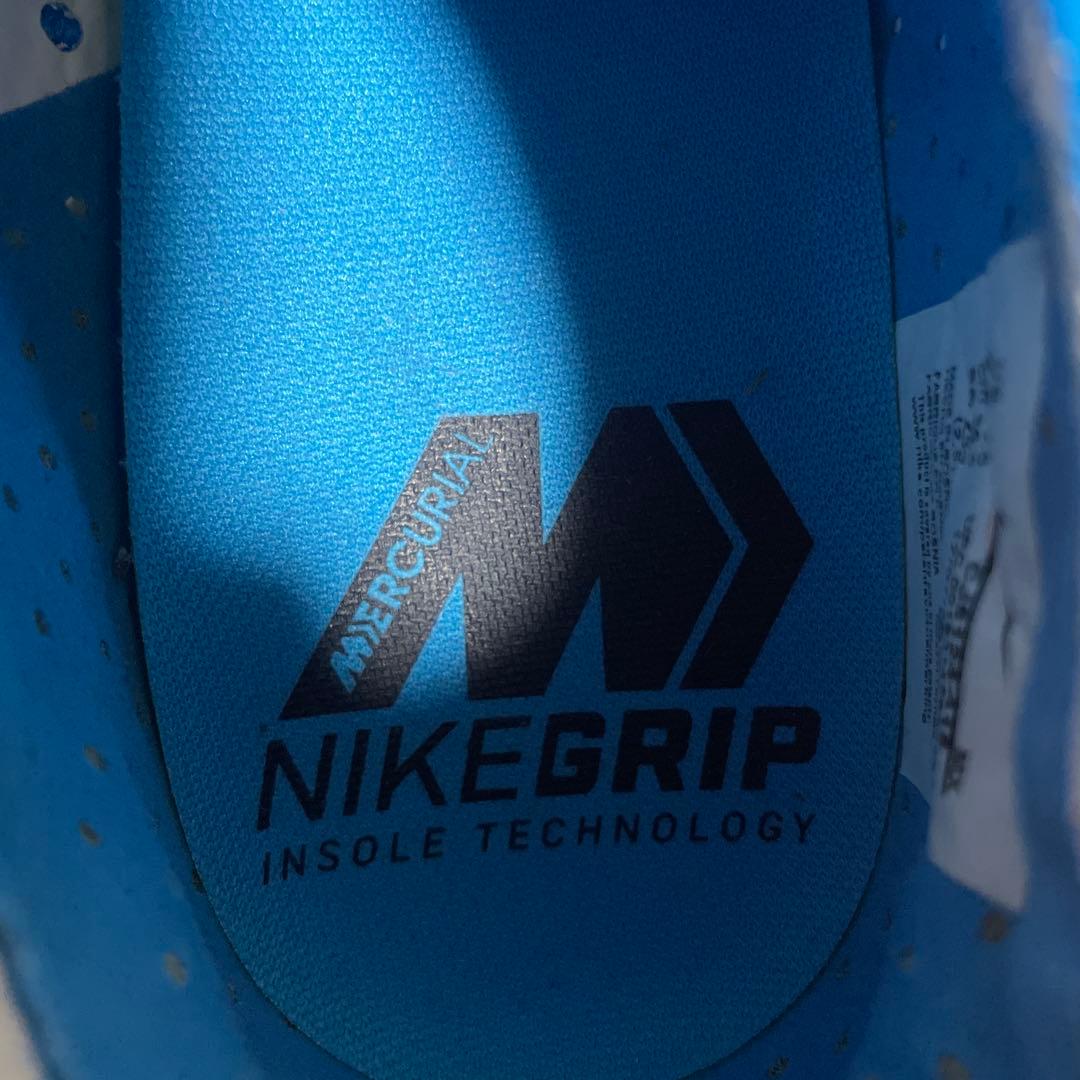 NIKE マーキュリアル ヴェイパー13 SG