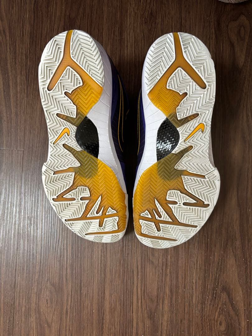 UNDEFEATED×Kobe4 PROTRO バスケットシューズ
