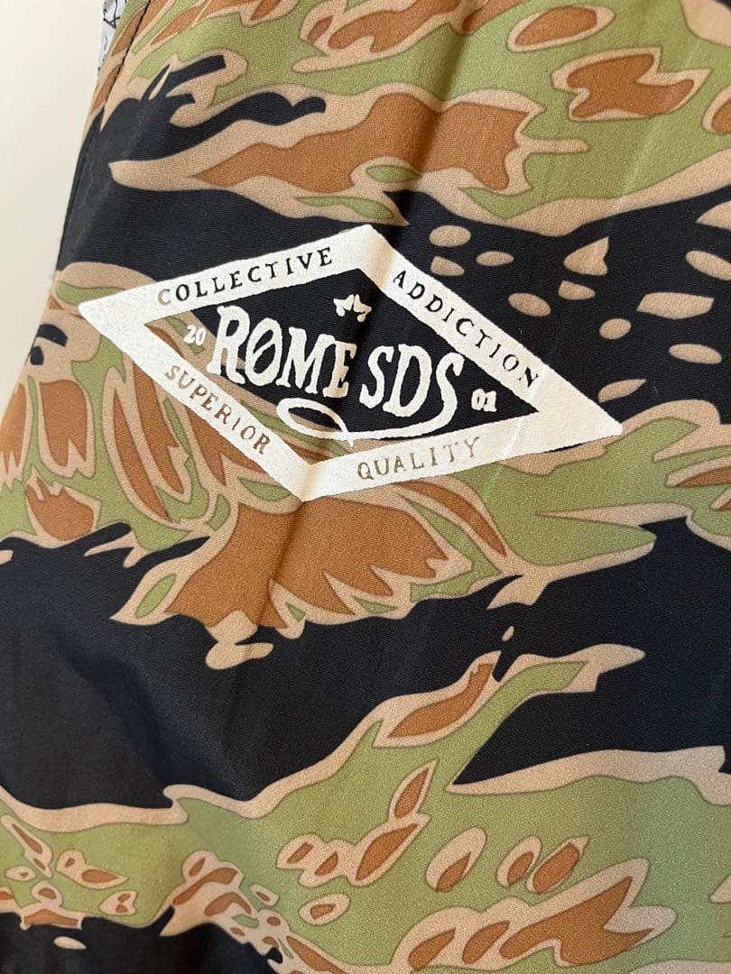 ROME SDS 迷彩柄 スノーボードオーバーオール