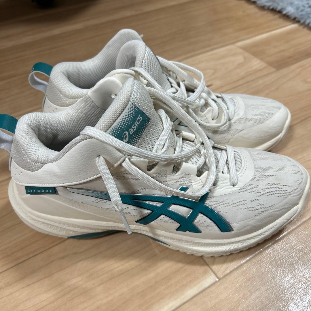 asics ゲルフープ　バッシュ