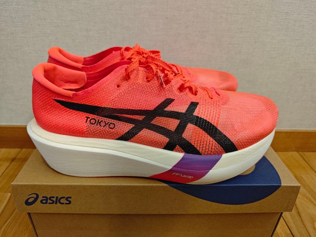 asicsアシックス メタスピード スカイ TOKYO レッド 1013A162