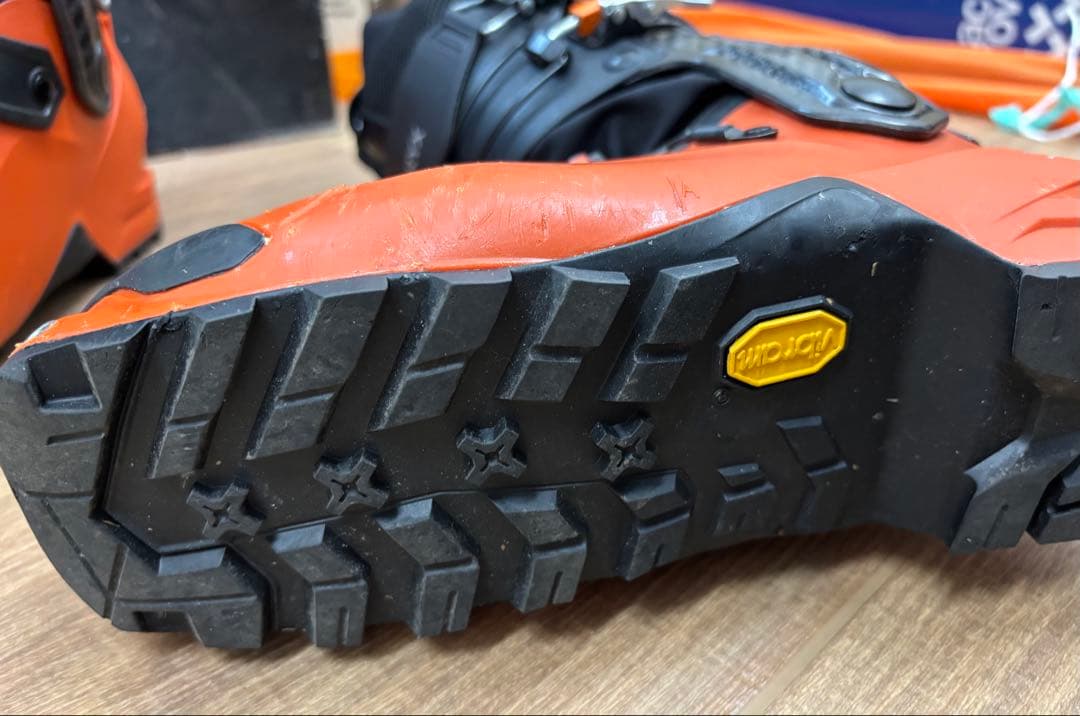 【新品未使用】Arc’teryx Procline Carb 25.5