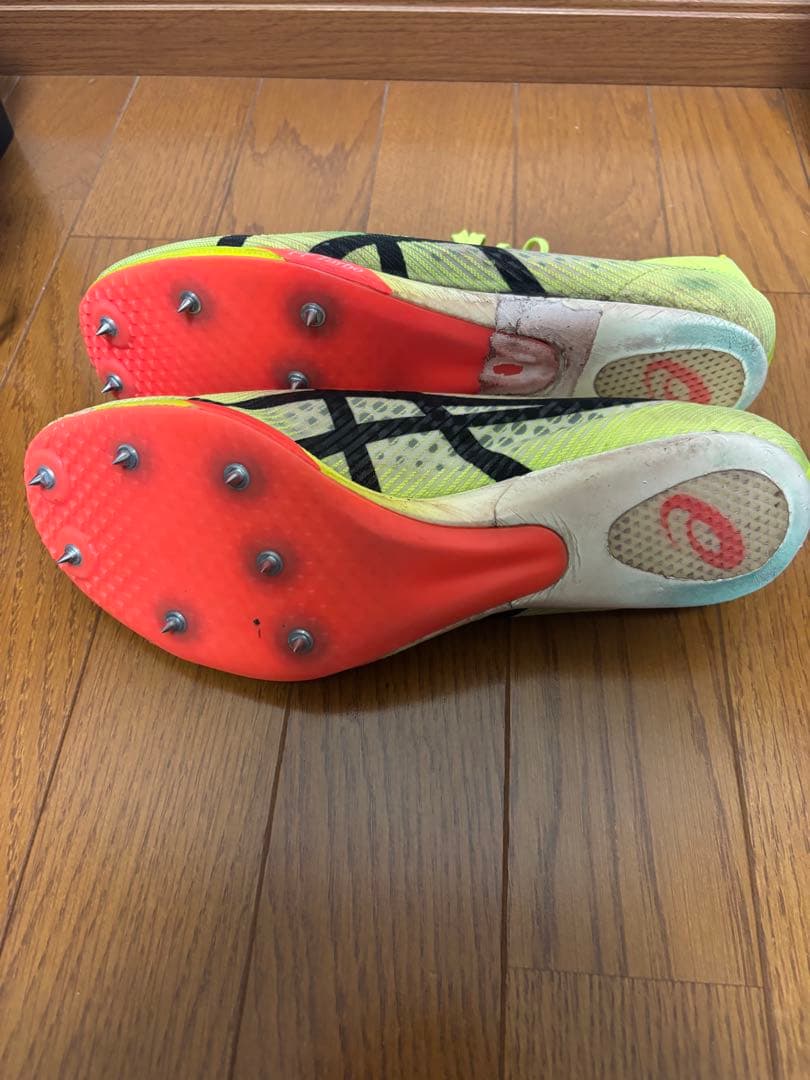 ASICS メタスピードSP イエロー