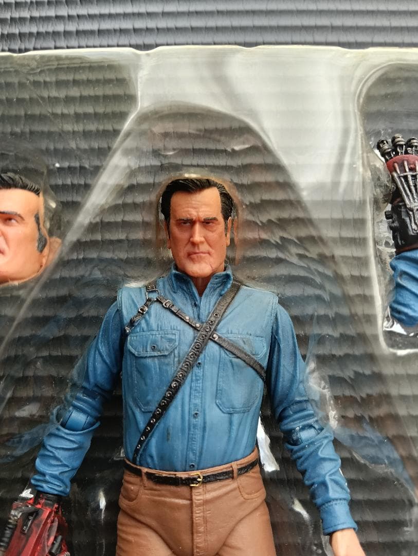 NECA　ネカ　死霊のはらわた　リターンズ　アッシュ　ウェーブ１　フィギュア