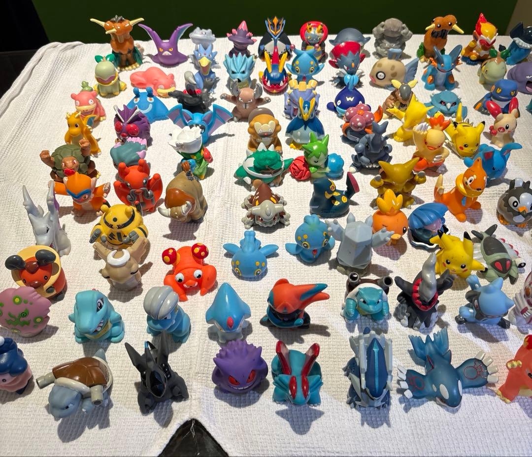 ポケモン　レトロ　フィギュア　ゆび人形　143体セット