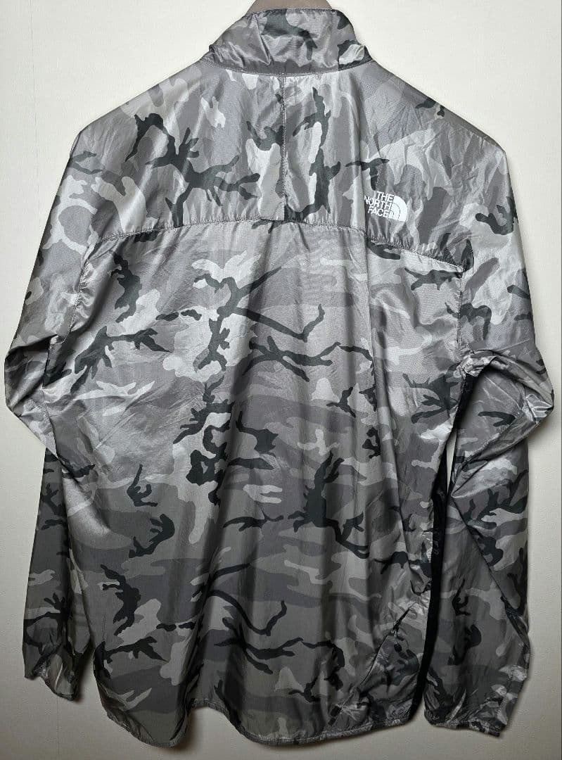美品 ザ・ノース・フェイス ナイロン ジャケット M グレー系 収納袋付