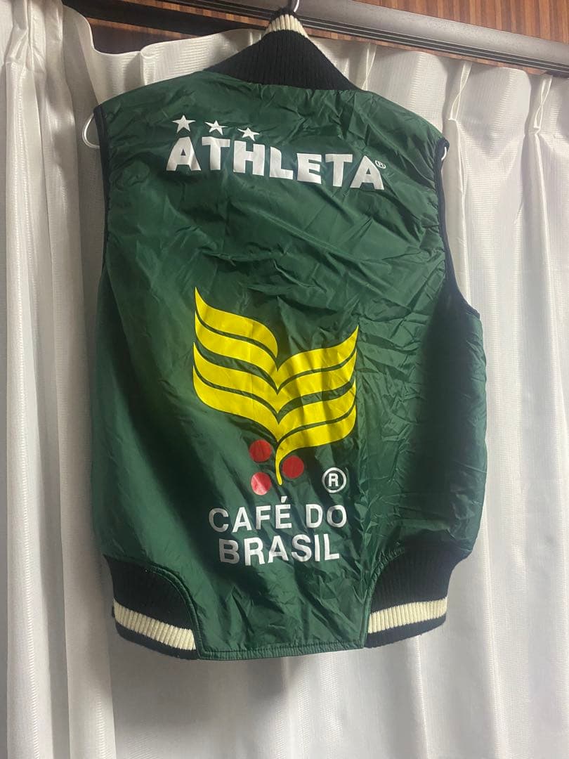 ATHLETA リバーシブルベスト ブラック グリーン