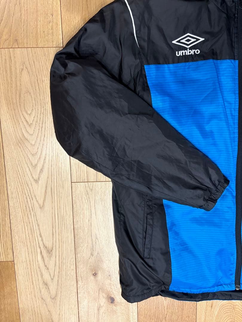 umbro アンブロ　中綿ウォーマー　上下セット