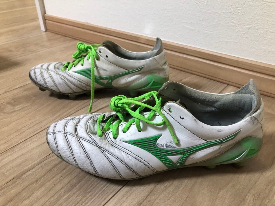 モレリア NEO 4 JAPAN サッカースパイク MORELIA NEO