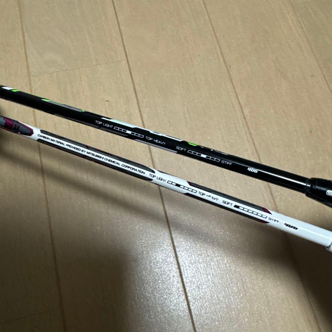 バドミントンラケット 2本セット ホワイト ブラック