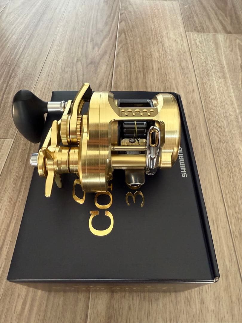 SHIMANO OCEA CONQUEST 300XG 両軸リール